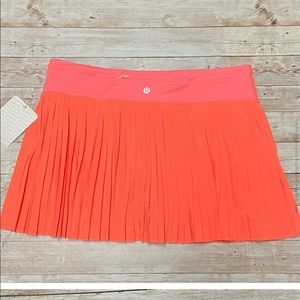 Lululemon Pleat To Street Skirt 8
Excellent preowned condition